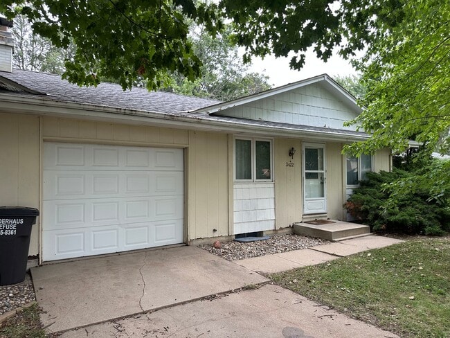 Building Photo - Allendale Duplex Rental