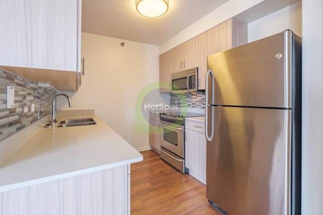 Photo - 543 N Kingsbury St