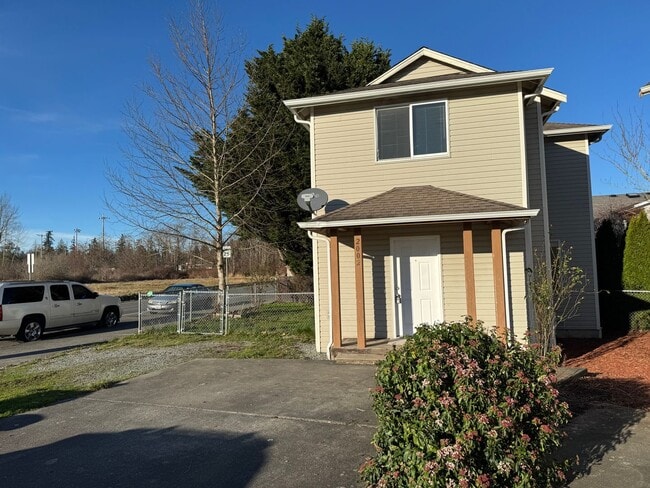 Photo - 2 Bedroom 1.5 Bathroom plus Office - Mount Vernon