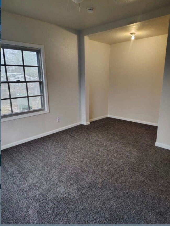 Photo - 7716 Appleton St