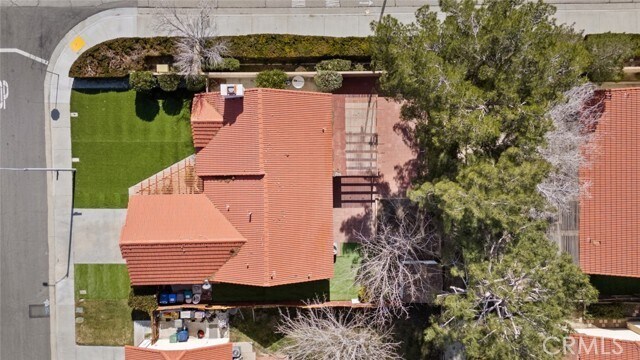 Photo - 43203 27th St W