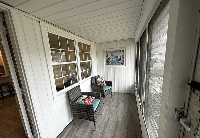 "Charming 1-Bedroom Condo Retreat in Lakewood, NJ – Your Cozy Oasis Awaits!"