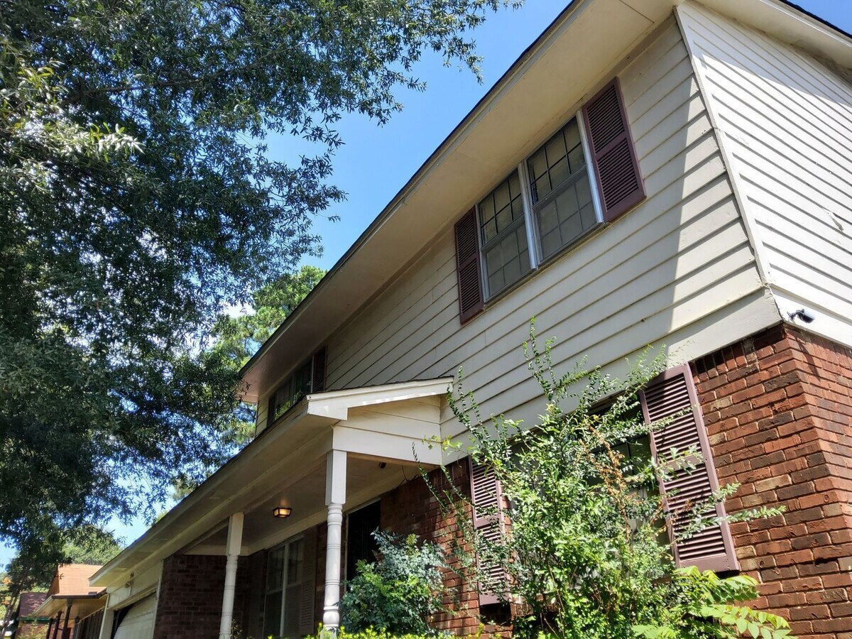 Photo - 3944 Twinmont St