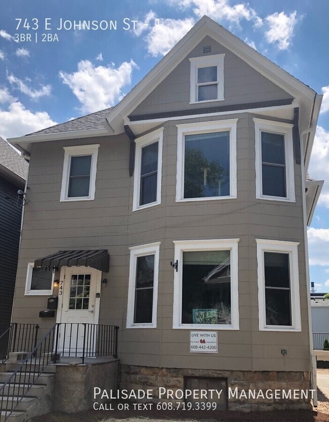 Building Photo - 743 E Johnson St Unit 1