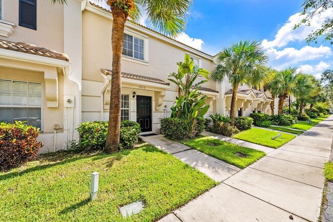 Photo - 5052 Palmbrooke Cir