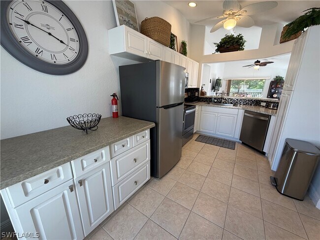 Photo - 26699 Little John Ct Unit 64