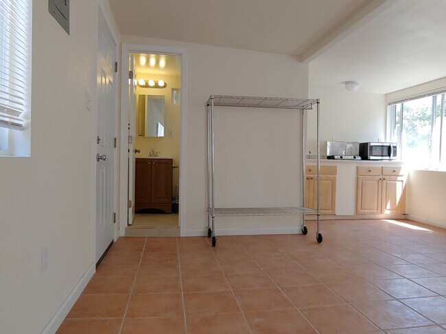 Photo - 5345 Northridge Ave