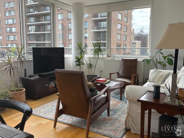 Building Photo - 3 bedroom in NEW YORK NY 10025 Unit 12A Rental