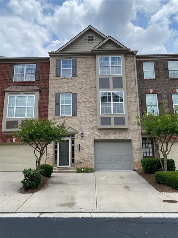 Photo - 3231 Greenwood Oak Dr