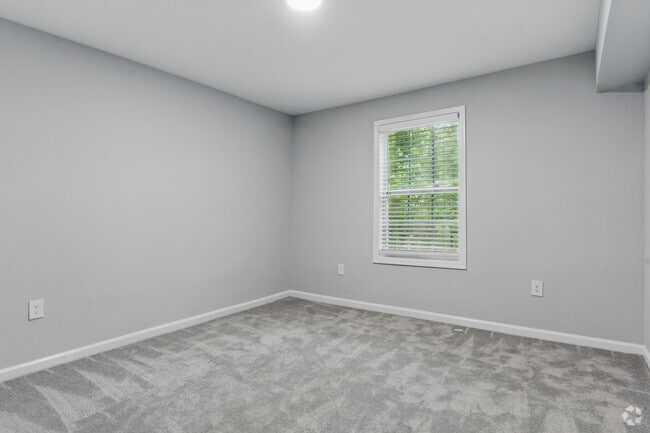2BR, 2BA - 1,200SF - Bedroom