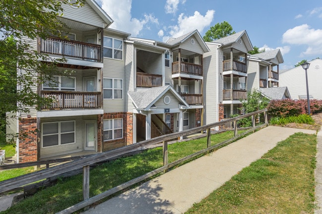 Exterior - Phase II Building - Fountain Park Rental