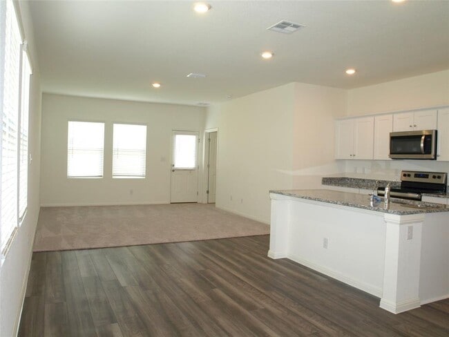 Photo - 105 Mouflon Rd