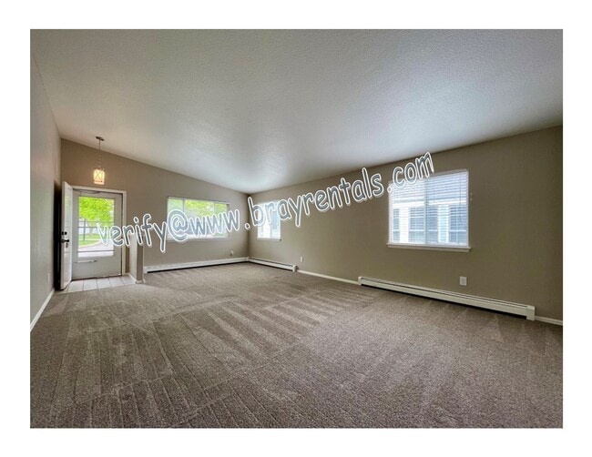 Photo - 3 Burgundy Ct