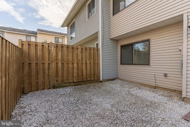 Photo - 8708 Village Square Dr