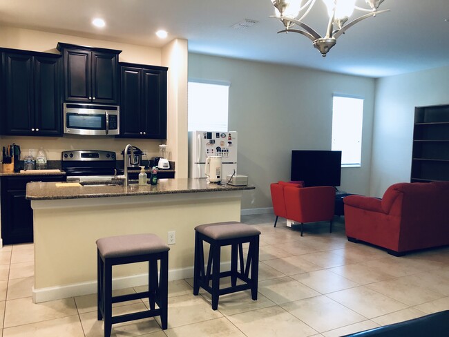 Photo - 15043 Evergreen Oak Loop