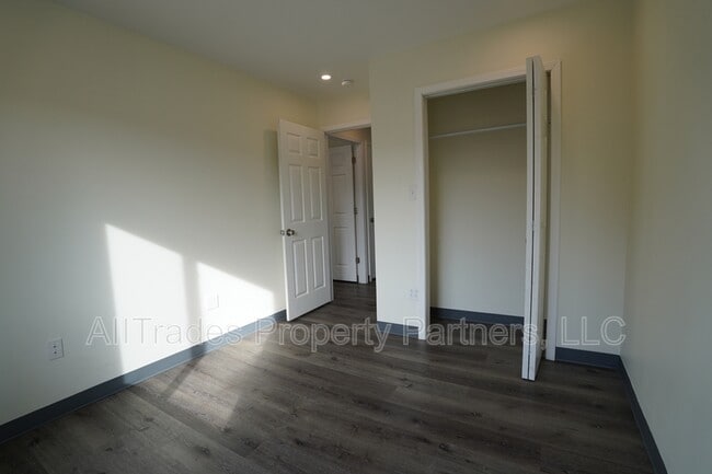 Photo - 408 Cavitt Ave