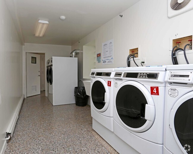 Village on the Green Apartments Tuckerton, NJ