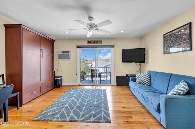 Photo - 302 Fifth Ave Unit 15