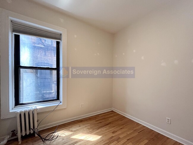 Photo - 209 W 102nd St Unit 3B