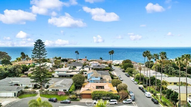 Building Photo - 1594 Via Capri Unit 1