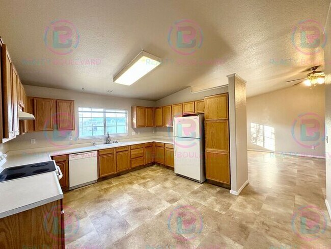 Photo - 1 Month Free!!! Beautiful 3BR 2 Bath home with RV Parking!