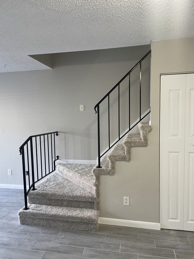 Photo - 11332 Grandville Dr