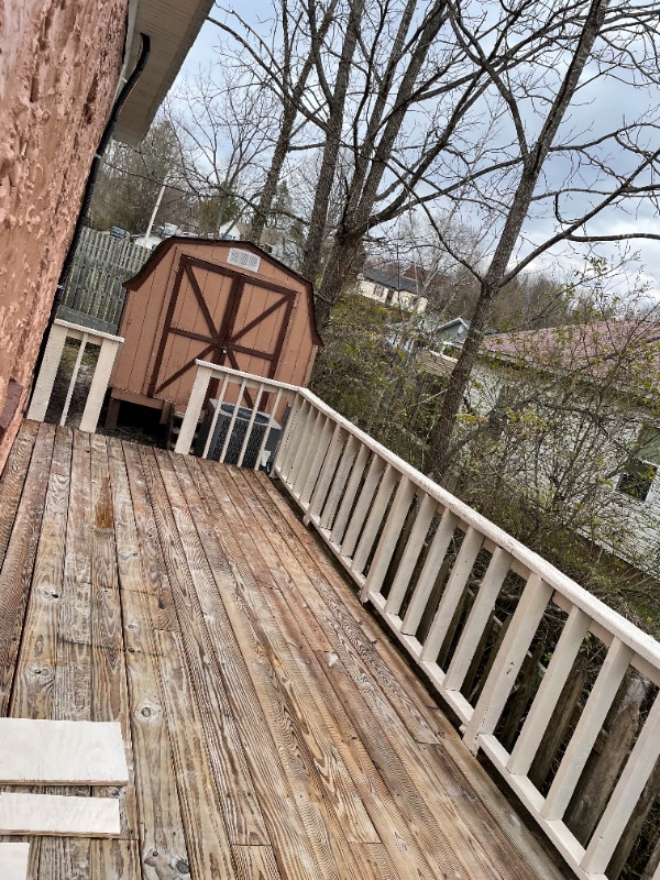 Photo - 830 W 5th St