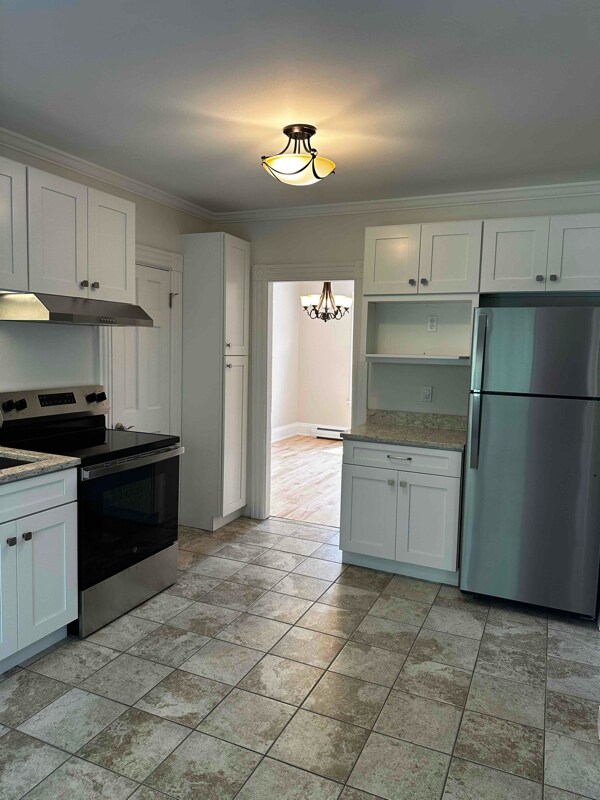 Photo - 129 Bartlett St