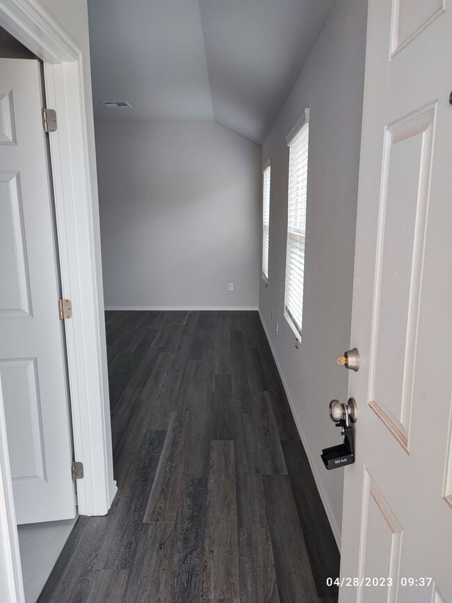 Photo - 1st Month Free!