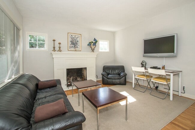 Photo - Charming Bungalow in Desirable Community Center Neighborhood!