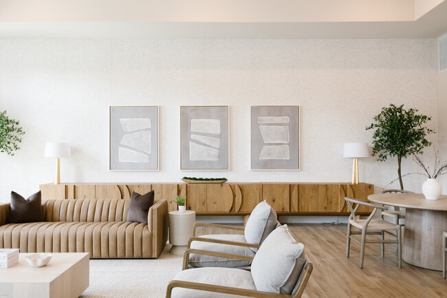 Photo - West Side Flats