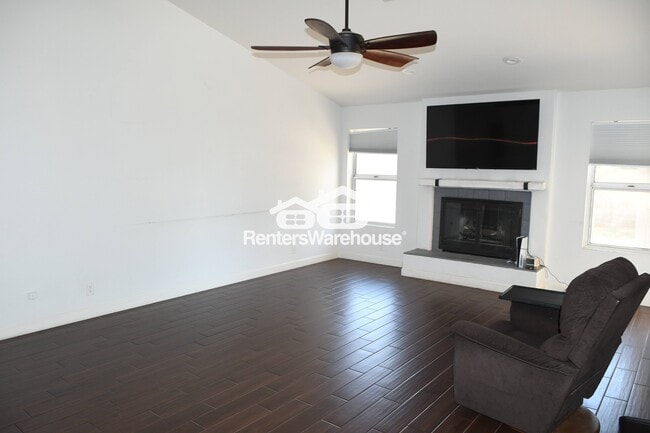 Photo - 2939 E Minton St