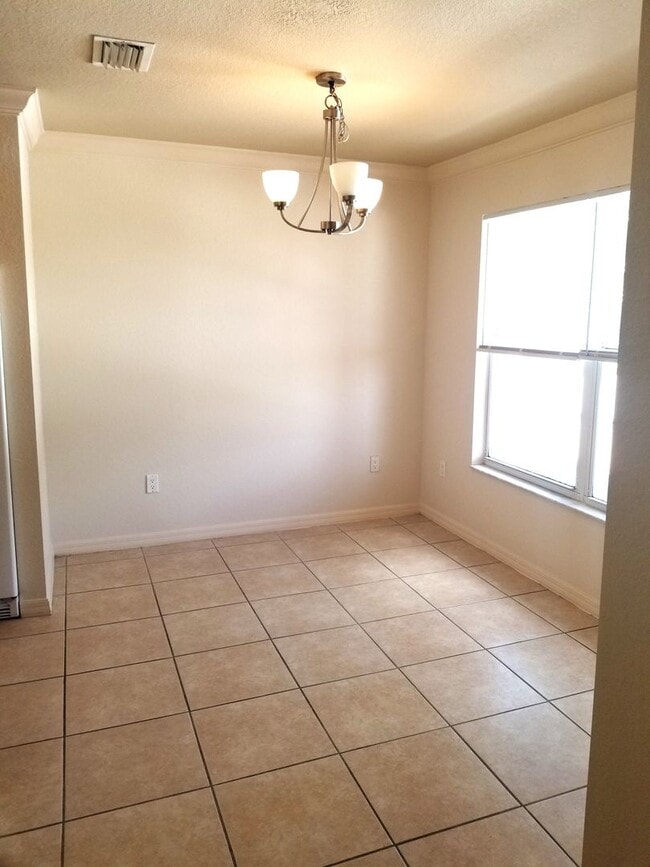 Photo - Santa Barbara Villas - Move in Special