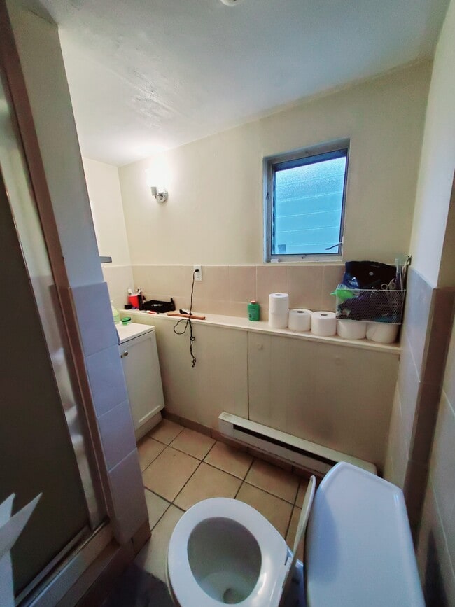 Photo - 9 Algonquin Ave Unit L