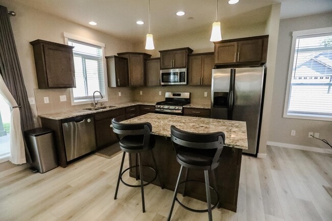 Photo - 4024 S University Ct