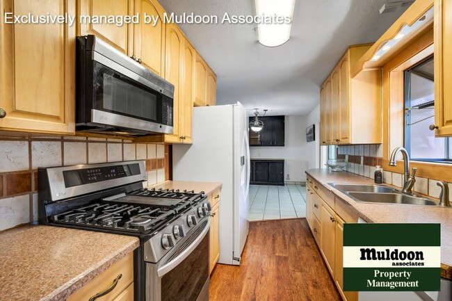 Photo - 70 Caledonia Rd