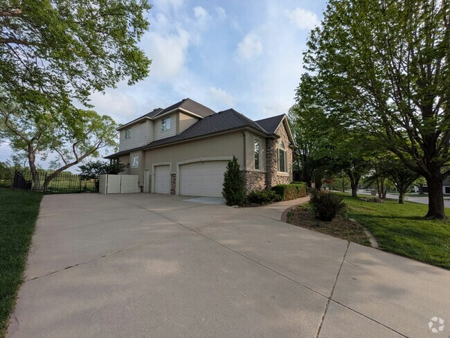 Building Photo - 1005 Terradyne Cir Rental