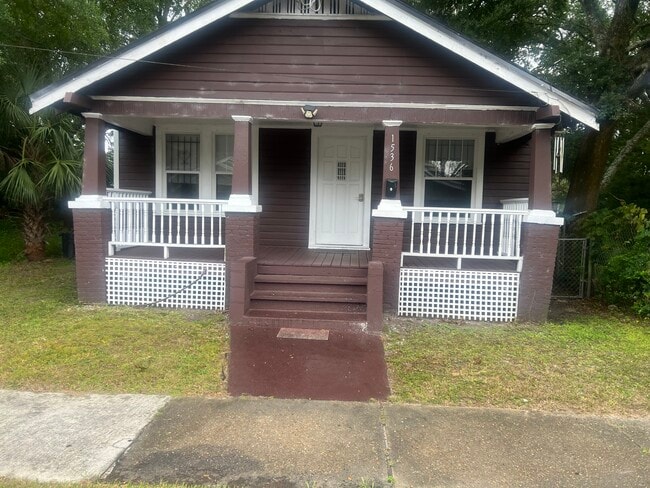 Photo - 1536 W 5th St