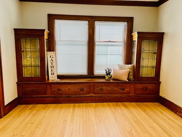 Photo - 2198 Chesterland Ave Unidad First Floor