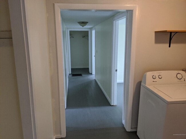 Photo - 896 Stillwater Ave