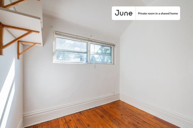 Photo - Room in Shared 2 bed/1 bath home Unit A