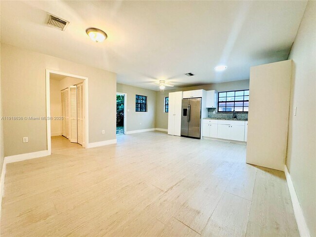 Photo - 1152 NW 127th St