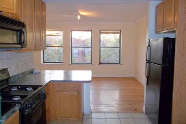 Photo - 7209 S Yates Blvd