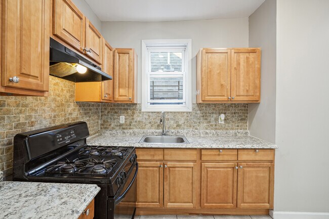 Photo - 96 S 12th St Unit 3