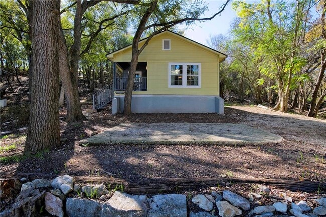 Building Photo - 835 Old Ranch Rd 12