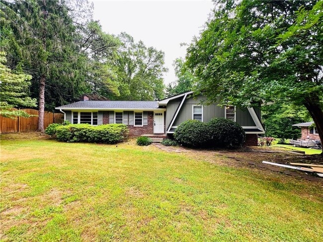 Building Photo - 2544 Mountain View School Rd NE Rental
