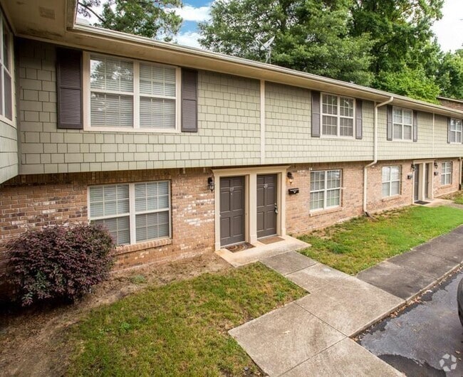 Building Photo - 20 Villa Ct SE Rental