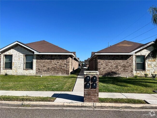 Building Photo - 3907 S Radisson Ave Unit C Rental