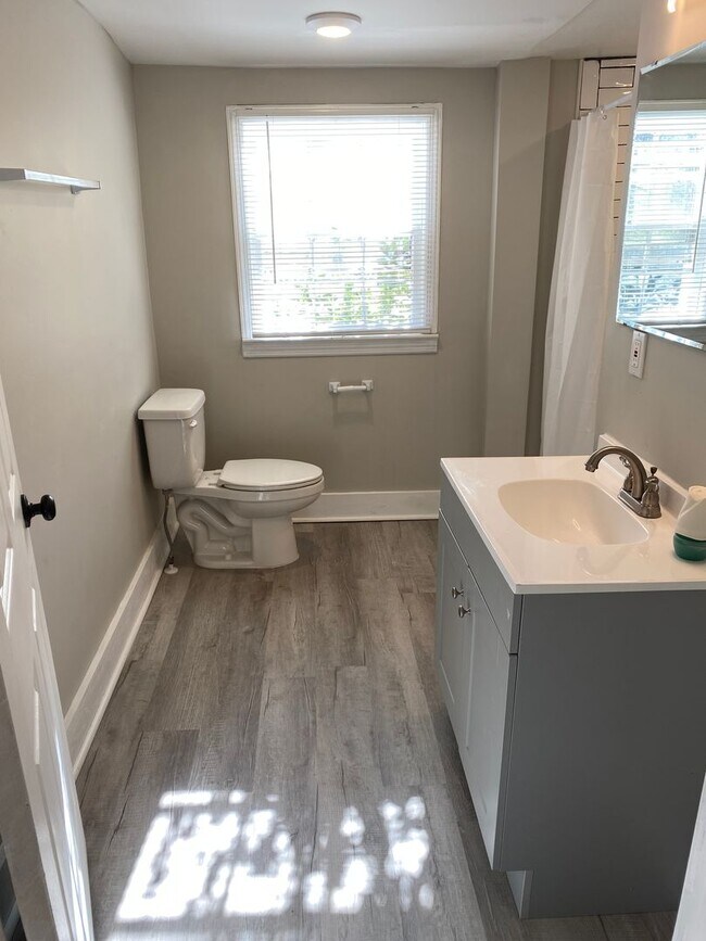 Photo - 204 S Bragg St Unit #102