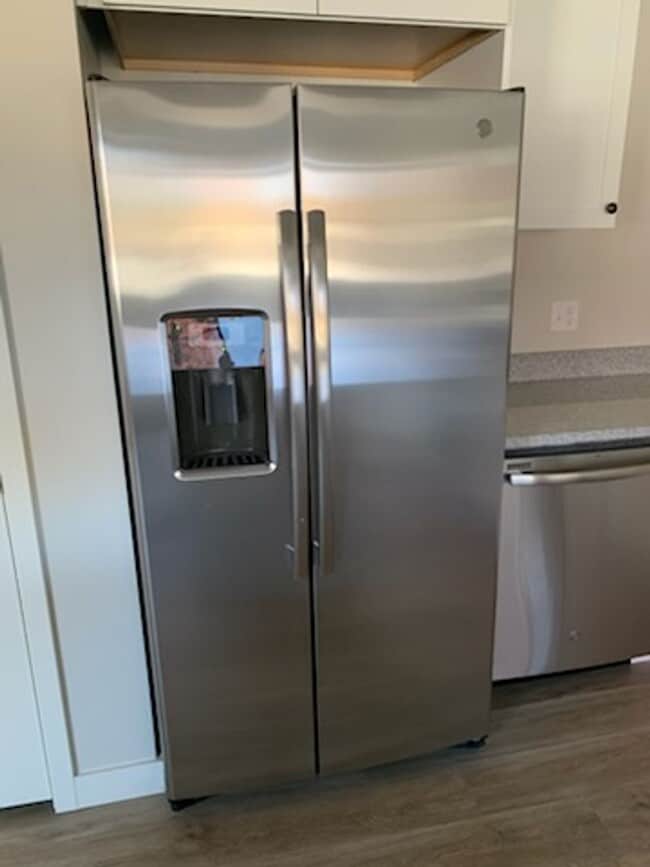 Photo - Spacious 4-Bedroom End-Unit Townhome with 2-Car Garage | Pet-Friendly | American Fork